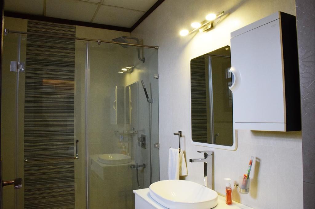 When In Gurgaon - Service Apartments, Near Medanta Medicity Делхи Екстериор снимка