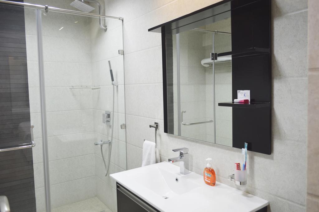 When In Gurgaon - Service Apartments, Near Medanta Medicity Делхи Екстериор снимка