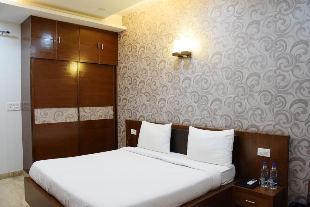 When In Gurgaon - Service Apartments, Near Medanta Medicity Делхи Екстериор снимка